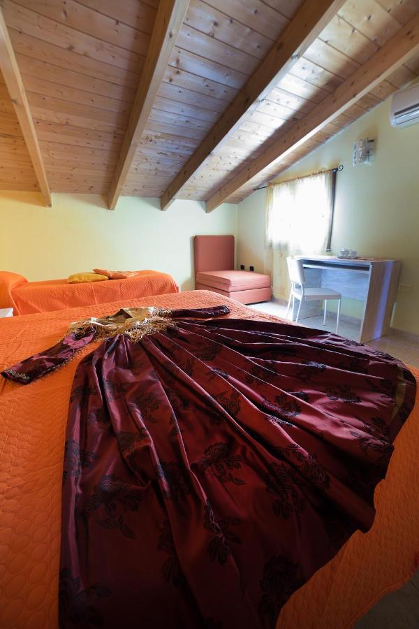B&B Il Nido SantʼAntìoco Exterior foto